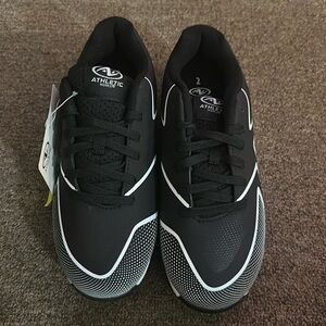 Baseball cleats